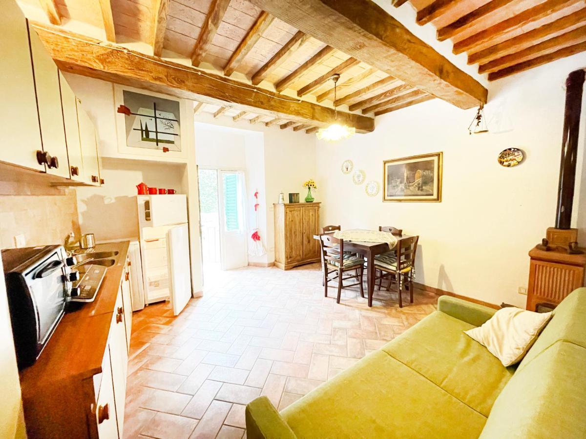 Angolino Appartamento In Centro E Terme A 10 Min San Quirico dʼOrcia Kültér fotó